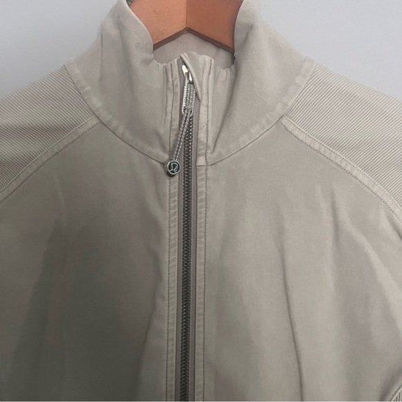 Lululemon Cut Class Jacket Washed French Clay Size 8 - Picture 2 of 6